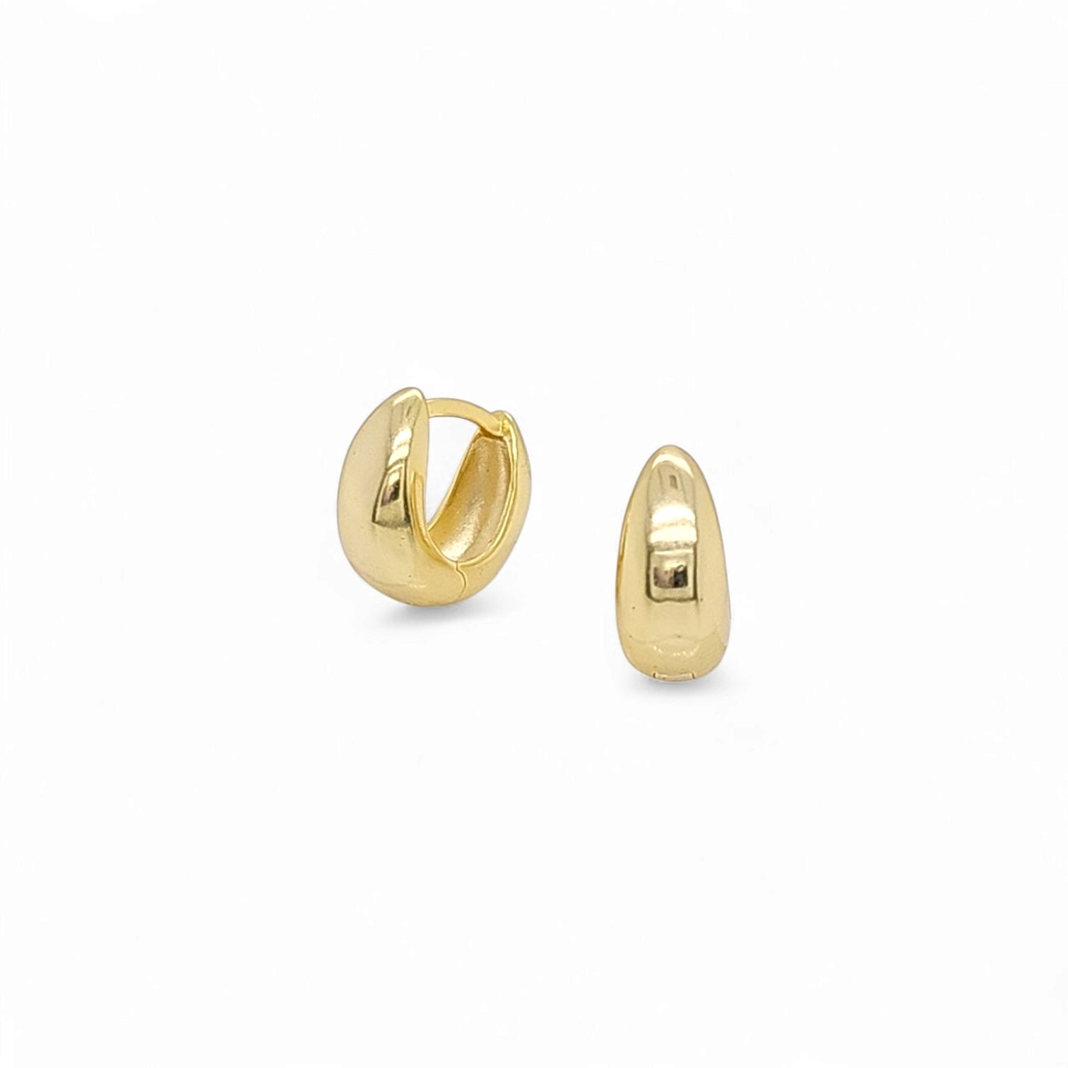 Milano Chunky Plain Huggie Hoops in Gold - 925 Sterling Silver Wholesale Jewelry