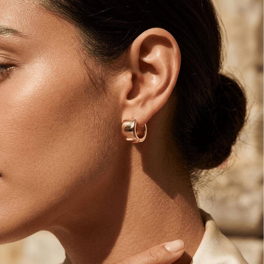 Amalfi Maxi Plain 0.5'' Huggie Hoops view 2