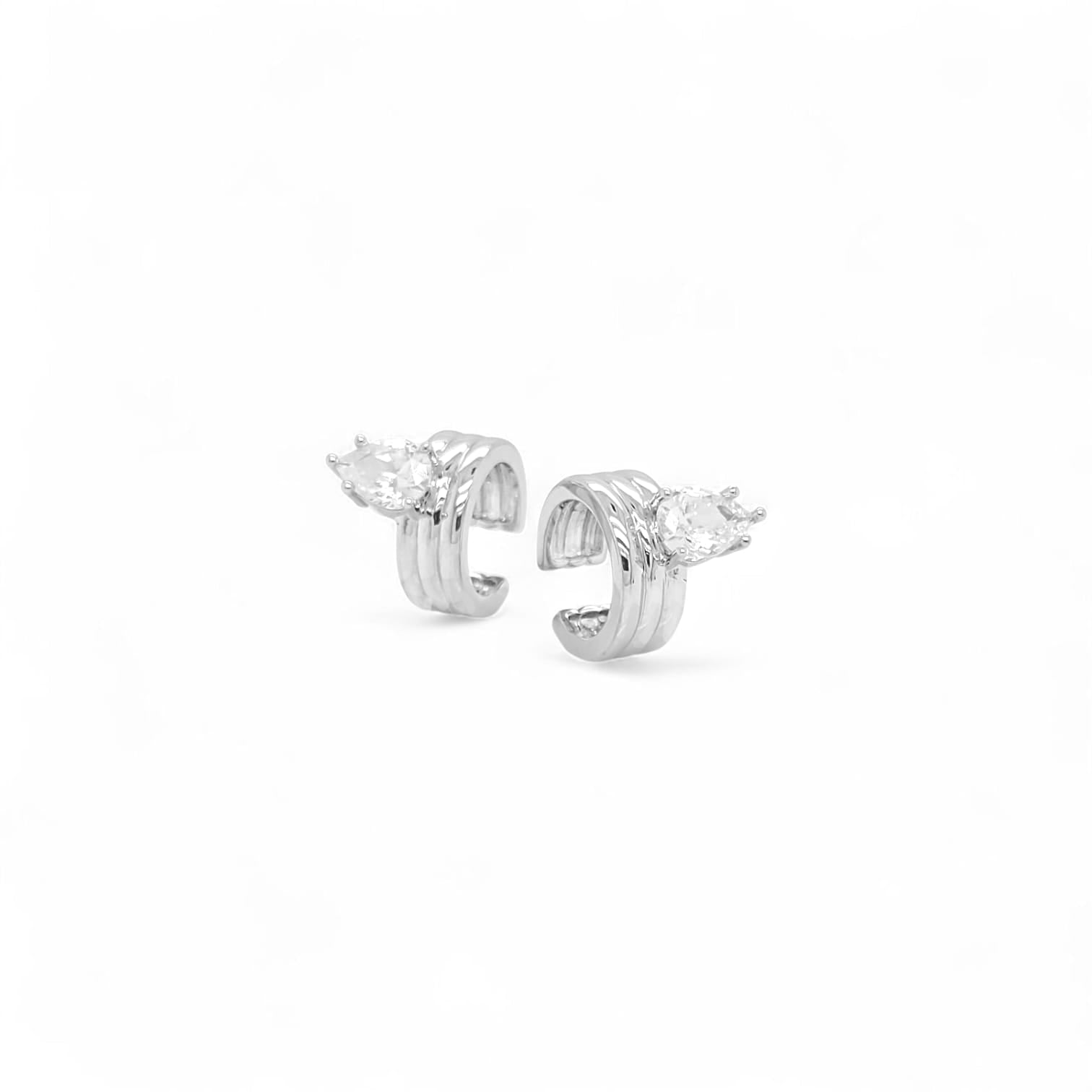 Chiara Ear Tobby Bracelet view 3
