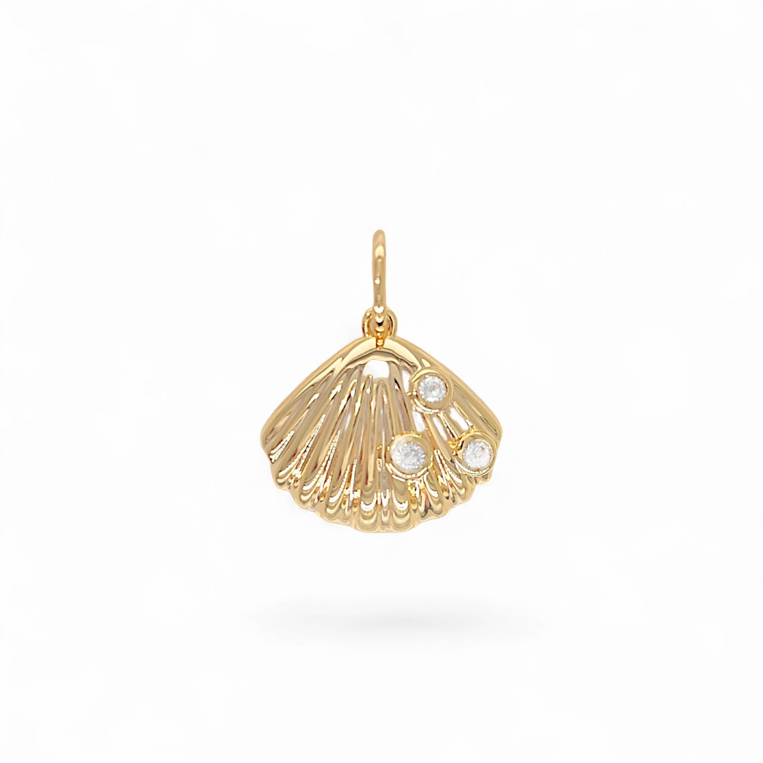 Amalfi Charm Shell Necklace in Gold - 18K Gold Plated Wholesale Jewelry