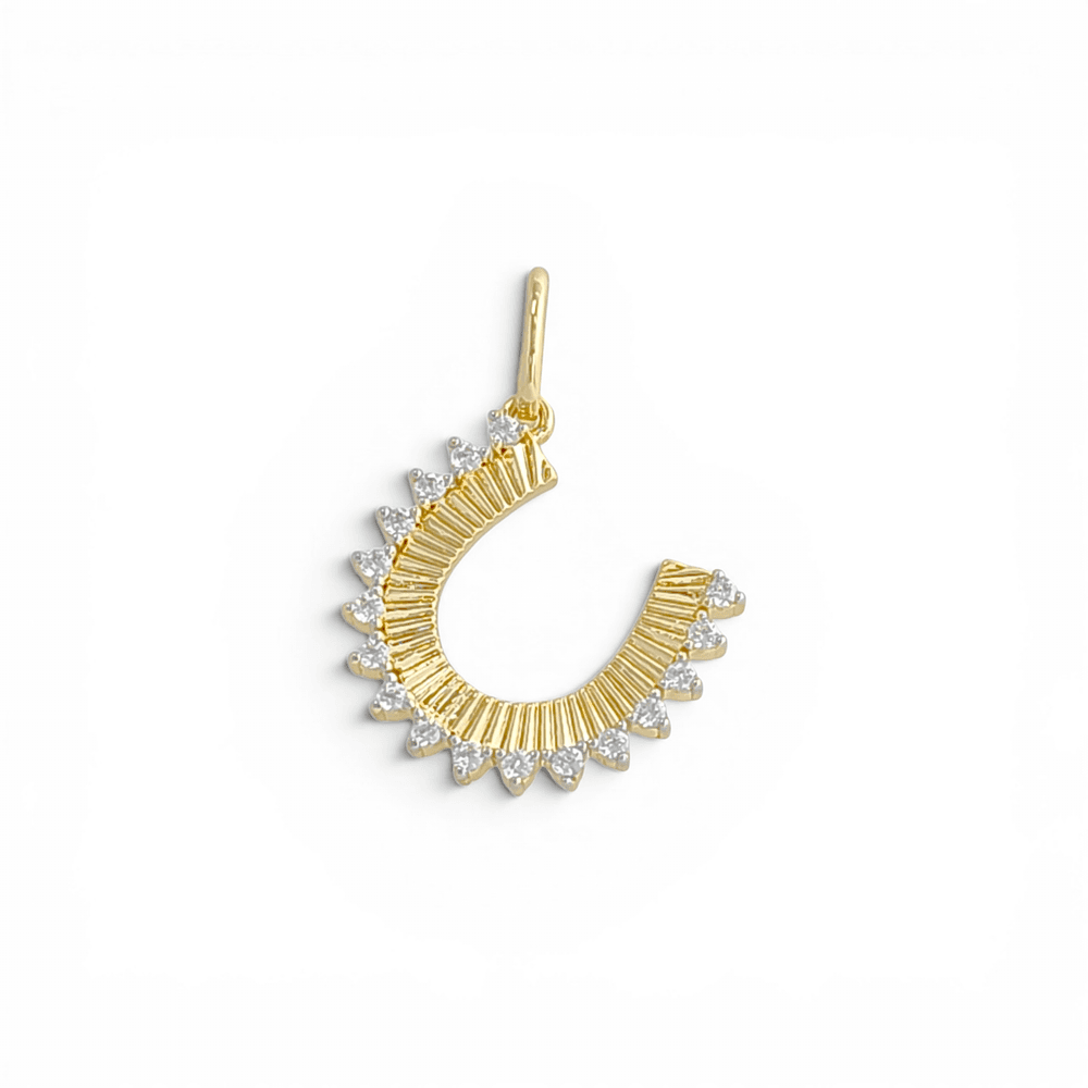 Aria Horseshoe Pendant Necklace